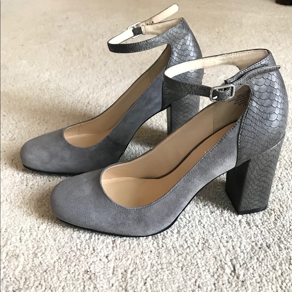 Nine West Women’s Gray Leather Suede Shoes